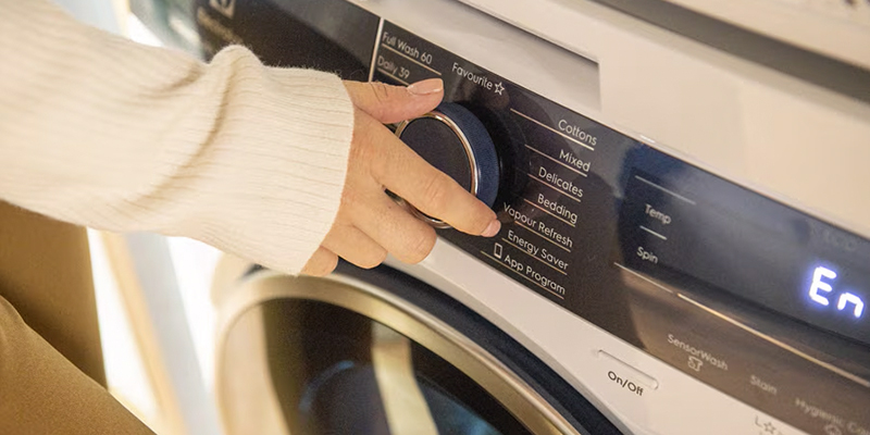ایراد در سیستم عامل ماشین لباسشویی علت قطع شدن برق ماشین لباسشویی